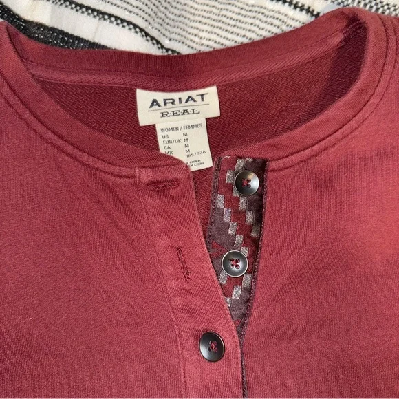 Ariat women's Terry Henley sweatshirt - Picture 2 of 5